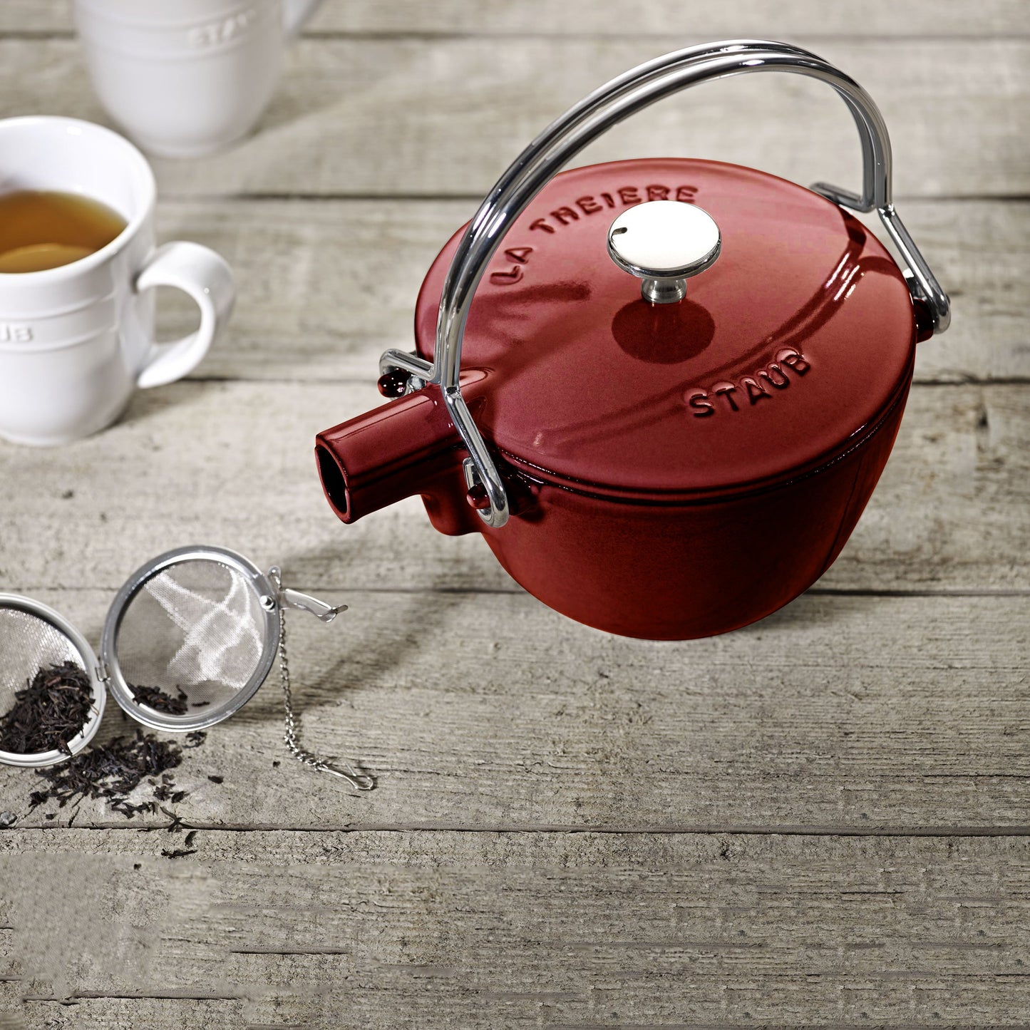 Staub 1-quart Grenadine La Theiere Teapot