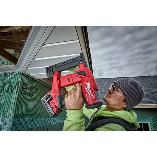 Milwaukee 2749-20 M18 FUEL™ 18 GAUGE 1/4" Narrow Crown Stapler (Tool Only)